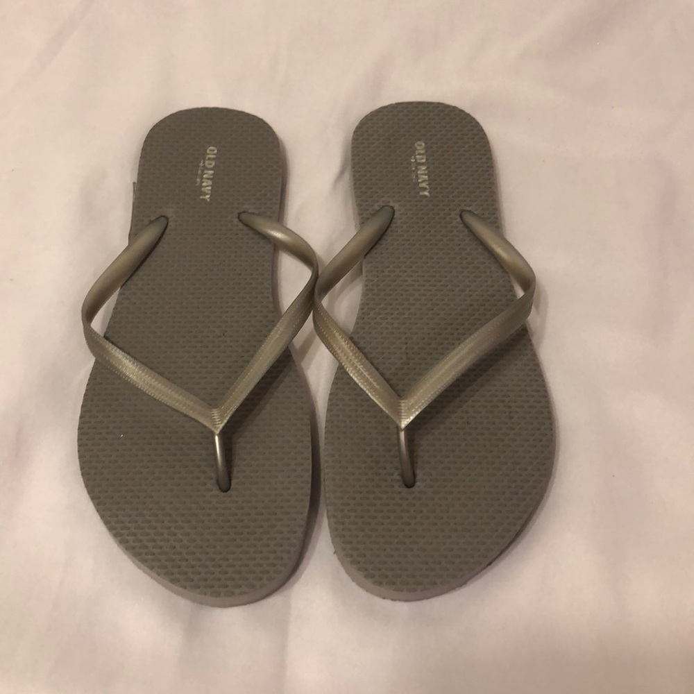 Gray Old Navy flip flops